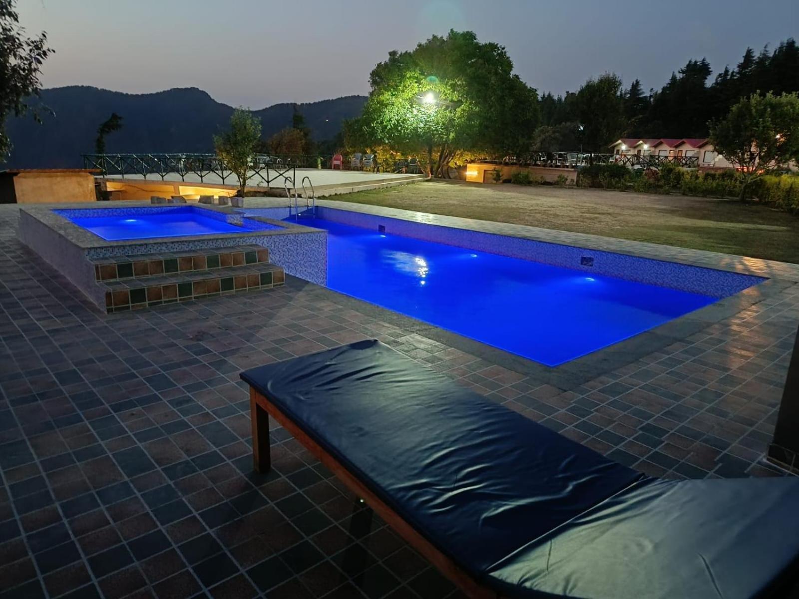 Vue Magique Resort Chail Bagian luar foto