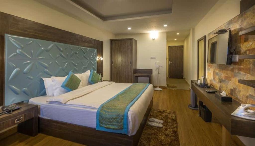 Vue Magique Resort Chail Bagian luar foto