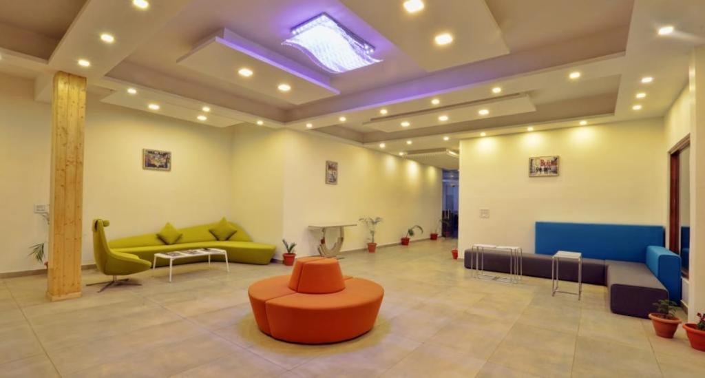 Vue Magique Resort Chail Bagian luar foto